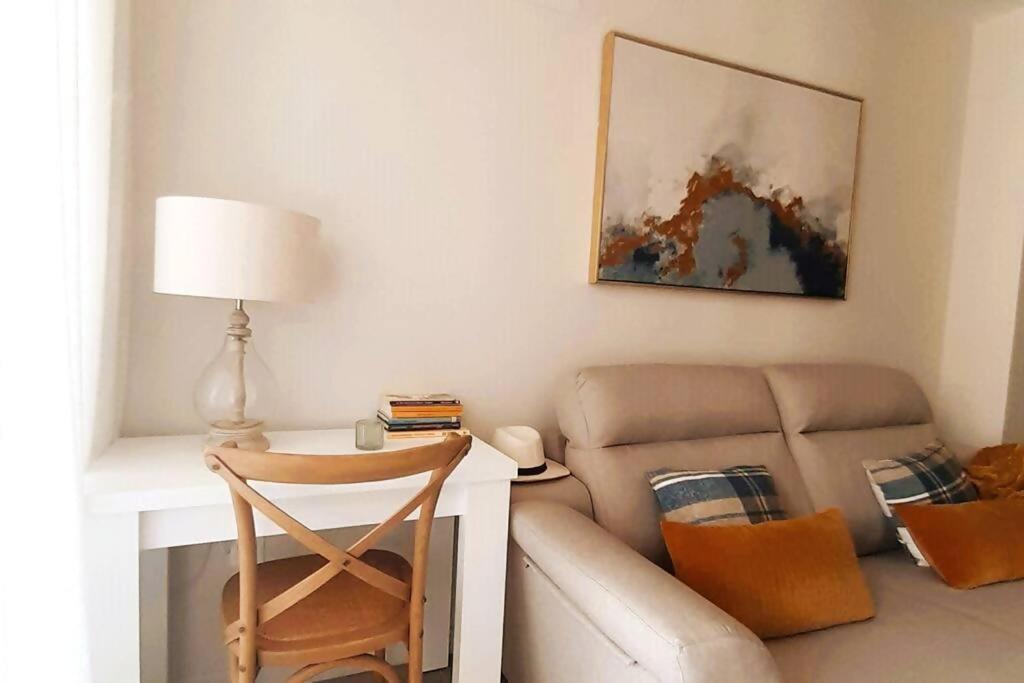 Apartment Mendoza A Un Paso De La Playa Málaga